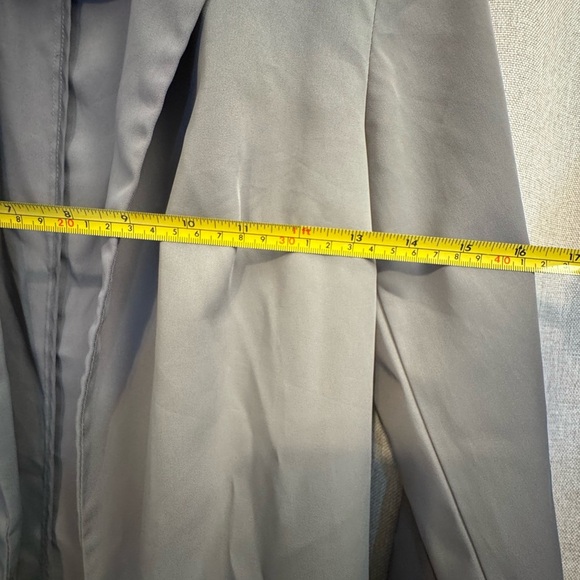 Light Gray Woman’s Business Suit Jacket - Picture 3 of 10